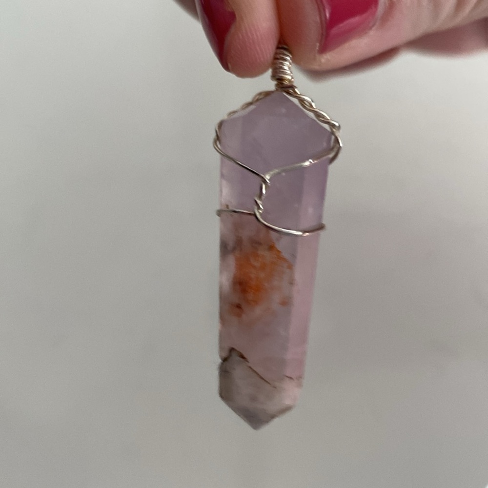Crystal necklace - adjustable string - Picture 2 of 4